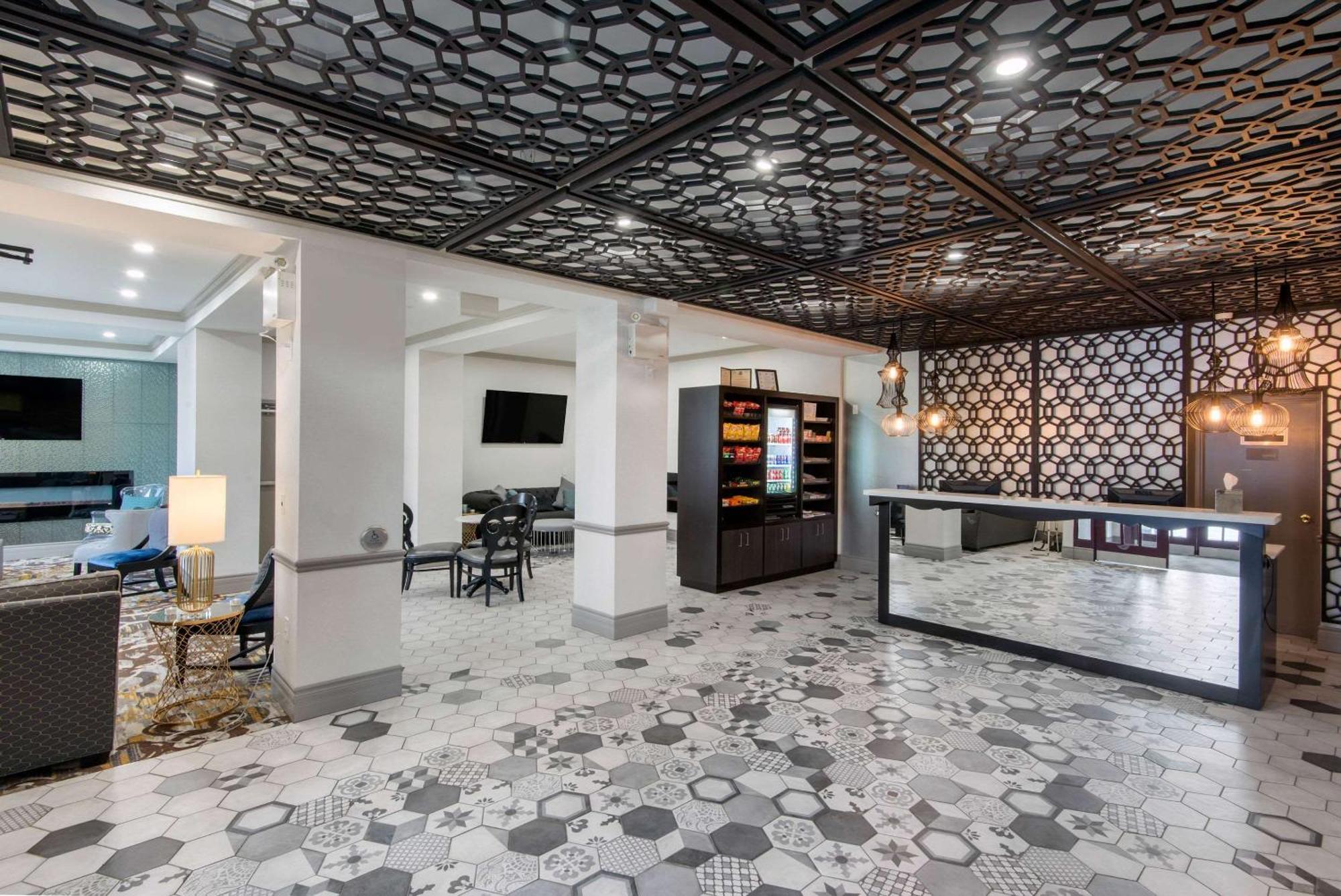 The Champlain Waterfront Hotel Ascend Hotel Collection Orillia Ngoại thất bức ảnh