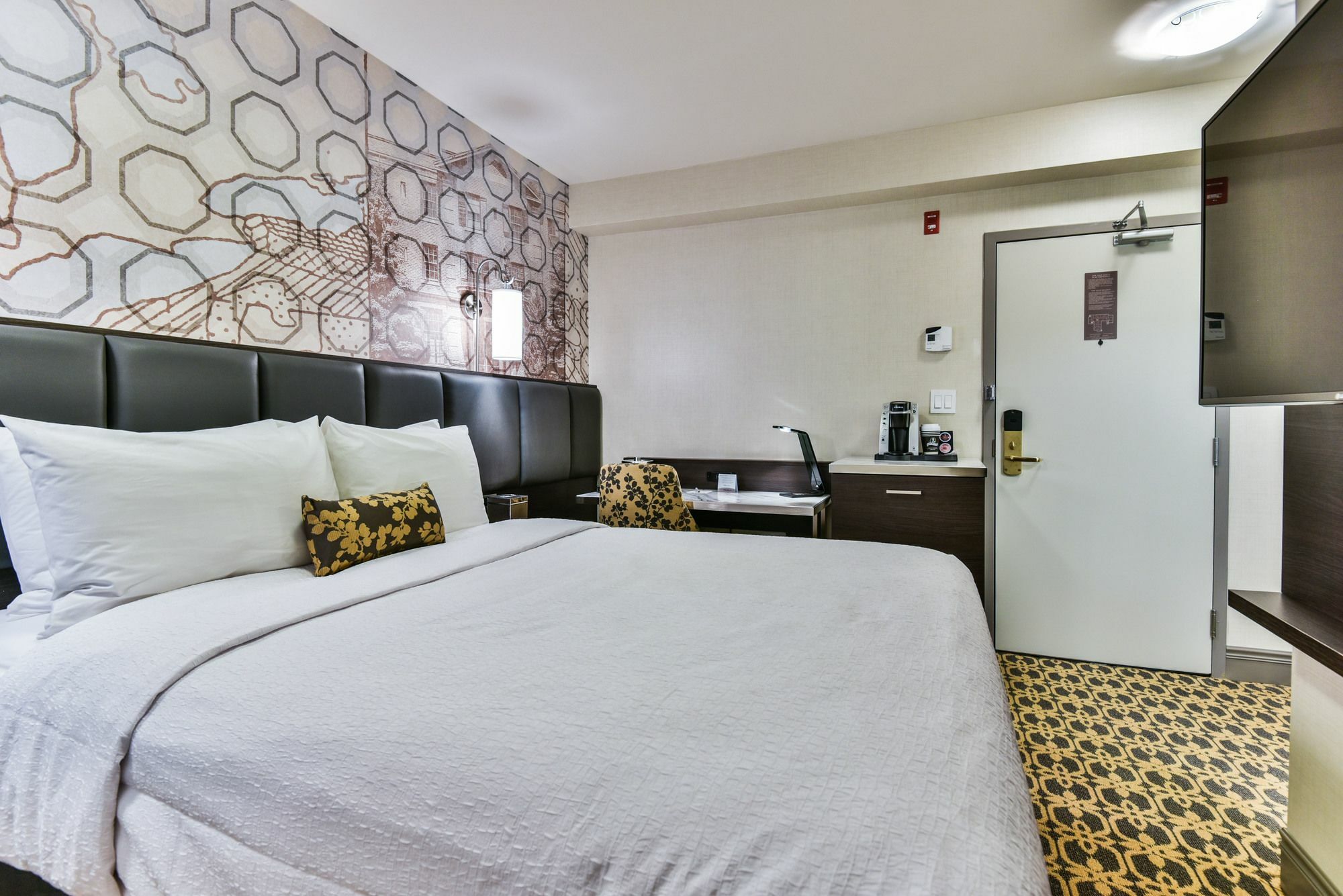 The Champlain Waterfront Hotel Ascend Hotel Collection Orillia Ngoại thất bức ảnh